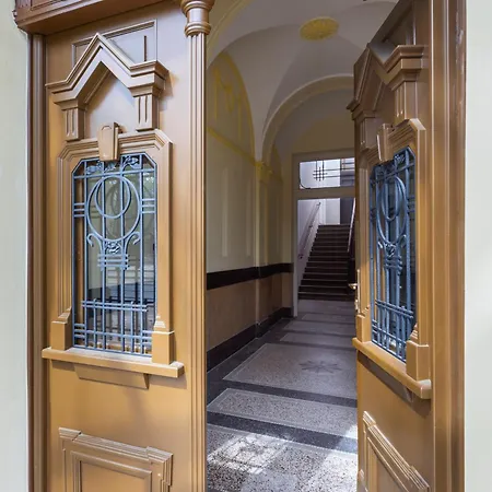 Turnkey I Vinohrady Modern Apartment Prague