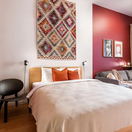 Turnkey I Vinohrady Modern Apartment