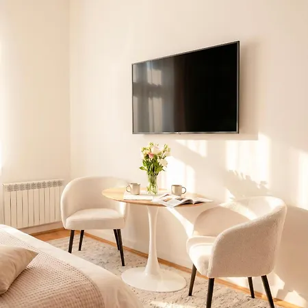 Lejlighed Turnkey I Vinohrady Modern *