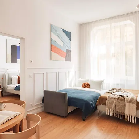 Turnkey I Vinohrady Modern Lejlighed