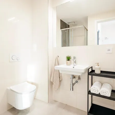 Turnkey I Vinohrady Modern *
