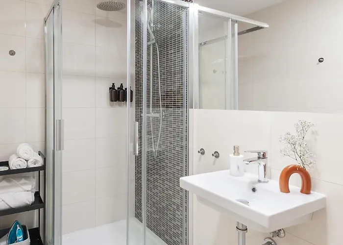 Апартаменты Turnkey I Vinohrady Modern *